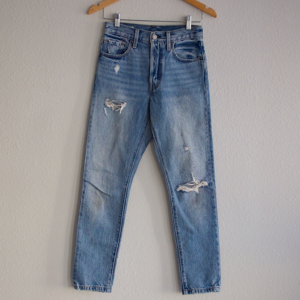 Levi's Vintage reproduction 501S light wash, skinny 24x28